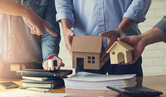 finanzierung-vertrag-termin-gespraech-unterlagen-02